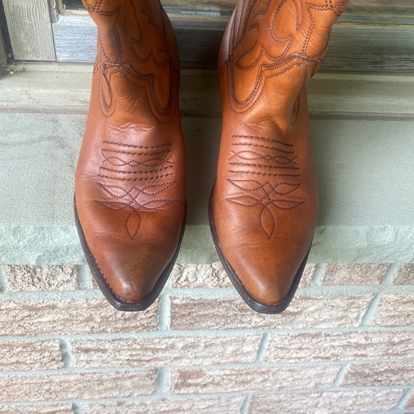 Cowboy Boots - Picture 2 of 4